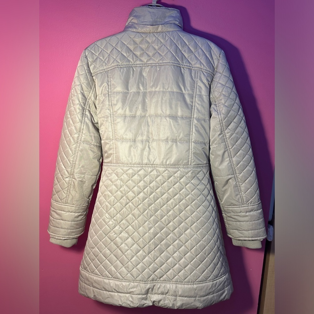Guess Quilted Puffer Jacket - Cream - Size Large (Fits like Medium) - Picture 12 of 17
